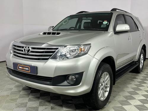 Toyota Fortuner III 2.5 D-4D VNT Raised Body Auto