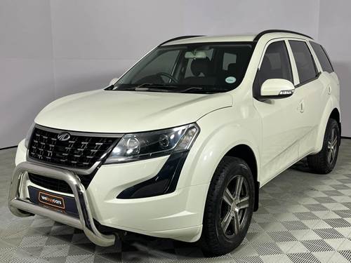 Mahindra XUV 500 2.2 (W4) mHawk 7 Seater ()