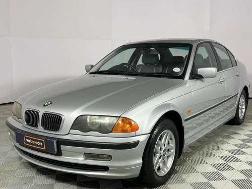 BMW 320i (E46) 2.2