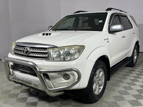 Toyota Fortuner II 3.0 D-4D Raised Body Auto