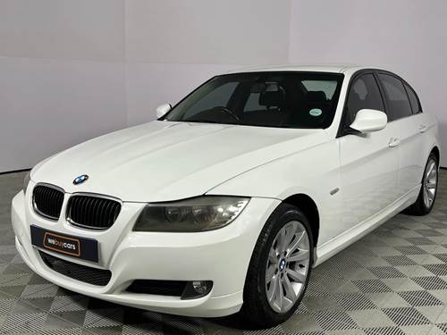 BMW 320i (E90) Sport II