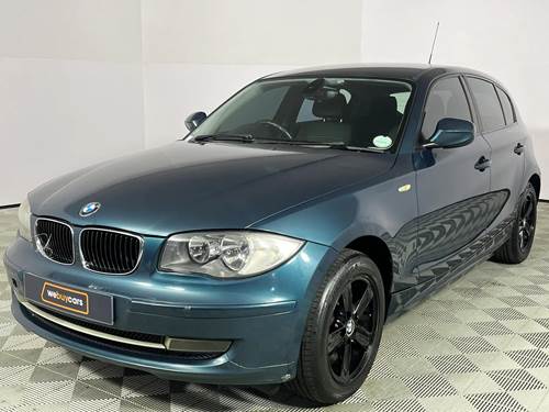 BMW 118i (E87)