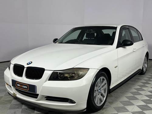 BMW 320i (E90) Auto II