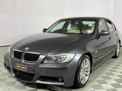 BMW 320i (E90) Auto