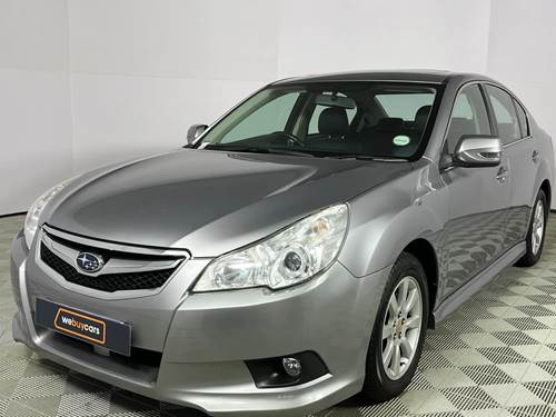 Subaru Legacy 2.0i Premium Lineartronic