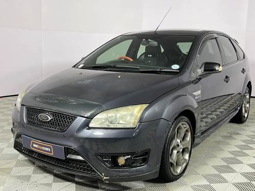 Ford Focus 2.5 ST 5 Door