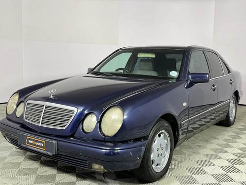 Mercedes Benz E 230 Auto