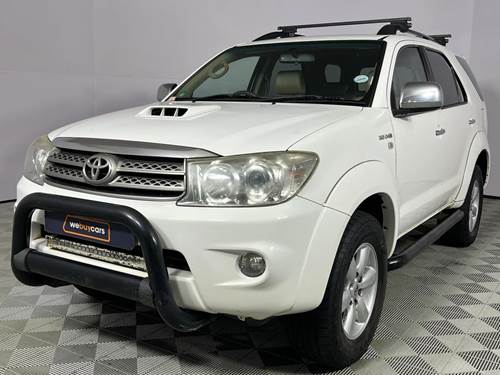 Toyota Fortuner II 3.0 D-4D 4X4 Auto