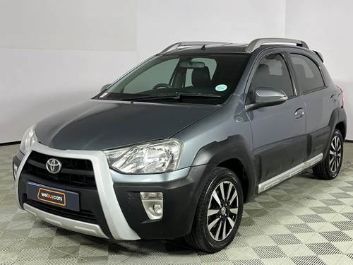 Toyota Etios Cross 1.5 Xs Hatch