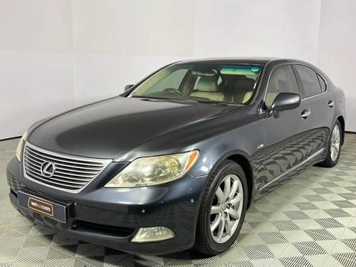 Lexus LS 460