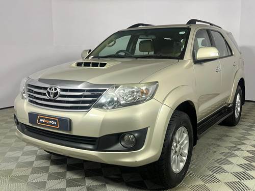 Toyota Fortuner III 2.5 D-4D VNT Raised Body