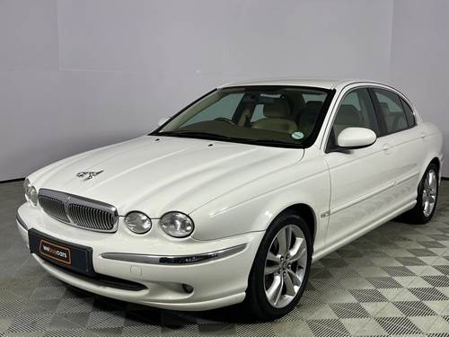 Jaguar X-Type 2.2D SE