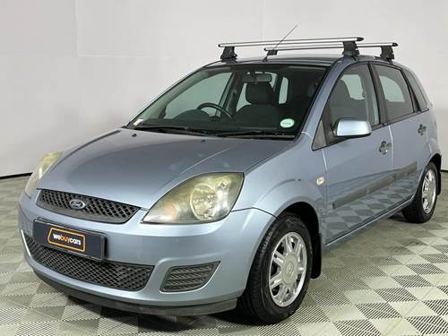 Ford Fiesta Ambiente 1.6 TDCi (66 kW) 5 Door