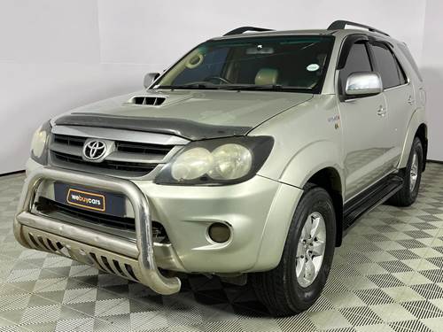 Toyota Fortuner I 3.0 D-4D Raised Body