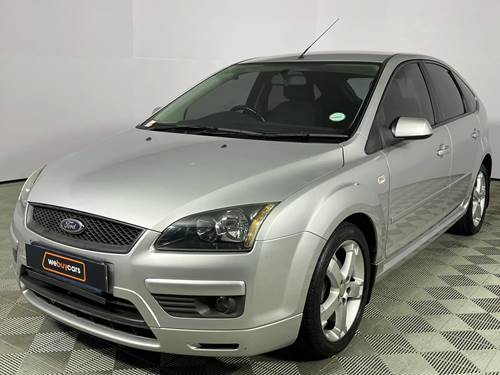 Ford Focus 1.6 Si Hatch Back