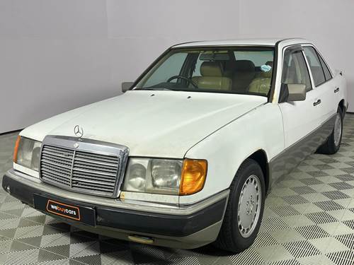 Mercedes Benz 230 E (W 124) Auto A/C