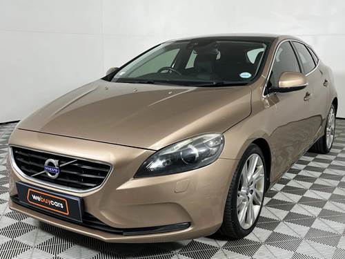 Volvo V40 T4 Elite Powershift