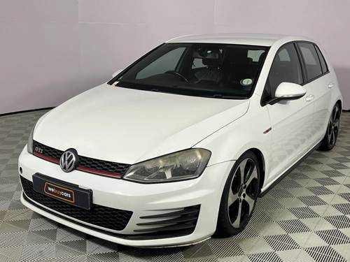 Volkswagen (VW) Golf 7 GTi 2.0 TSi