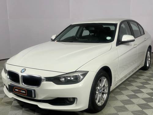 BMW 320i (F30) Steptronic