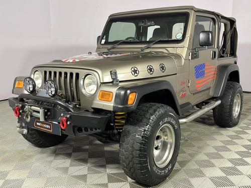 Jeep Wrangler 4.0 Sahara Auto