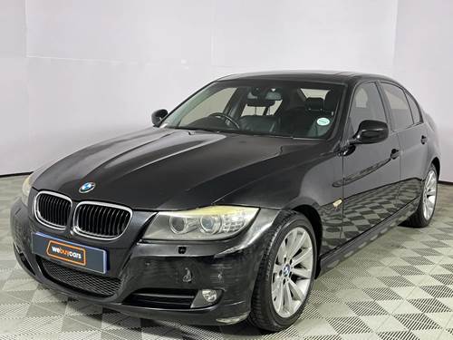 BMW 320i (E90) II