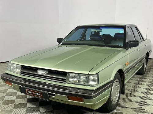 Nissan Skyline 2.0 GL Sedan