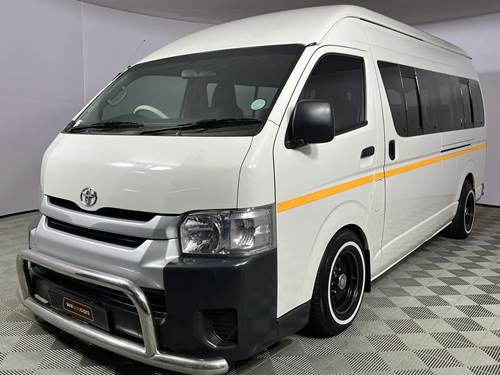 Toyota Quantum HIACE 2.5 D-4D Sesfikile 16 Seat