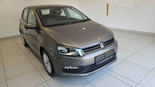 Volkswagen (VW) Polo Vivo 1.6 Hatch Comfortline Tiptronic 5 Door