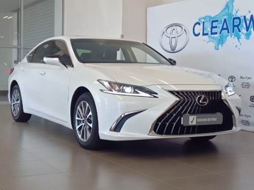 Lexus ES 300h EX