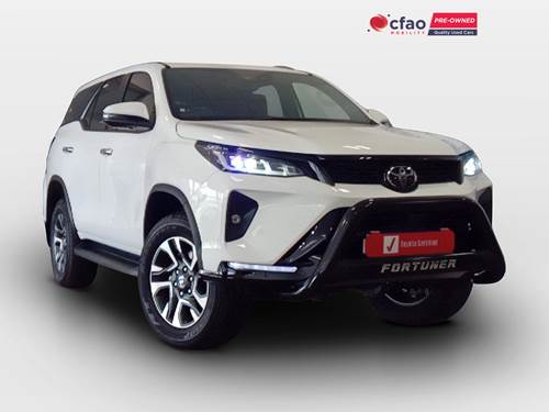 Toyota Fortuner VI 2.8GD-6 VX Auto 