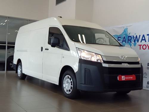 Toyota Quantum 2.8 SLWB Panel Van