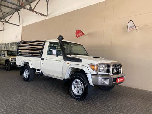 Toyota Land Cruiser 79 4.5 Diesel Pick Up