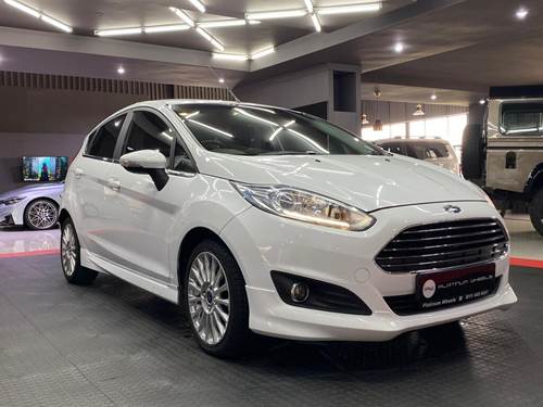 Ford Fiesta 1.0 EcoBoost Titanium Powershift 5 Door