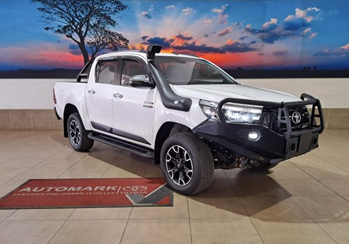 Toyota Hilux 2.8 GD-6 Raider Double Cab Auto 4x4