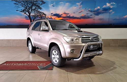 Toyota Fortuner II 3.0 D-4D Raised Body 4X4