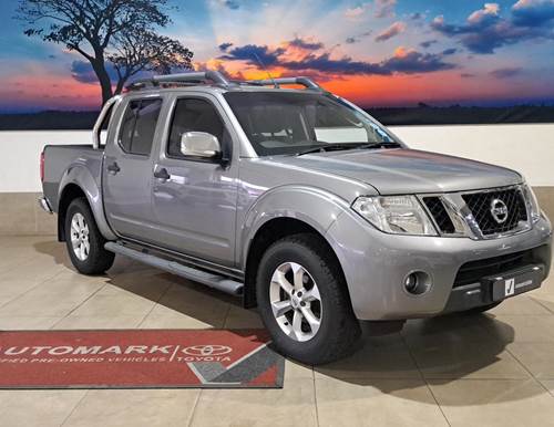 Nissan Navara 2.5 dCi Double Cab LE