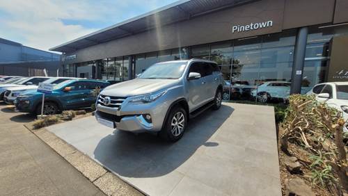 Toyota Fortuner IV 2.8 GD-6 Raised Body