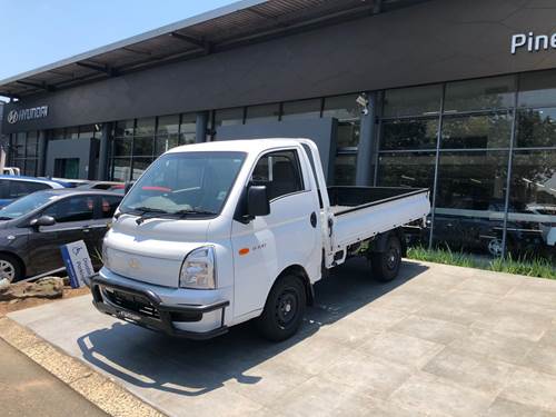 Hyundai H100 2.6 D Euro II Dropside Aircon