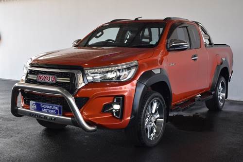 Toyota Hilux 2.8 GD-6 RB Raider Extra Cab Auto 4x4