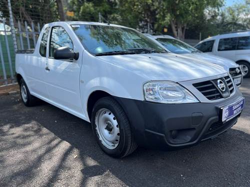 Nissan NP200 1.6 (8V)