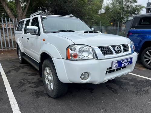 Nissan Hardbody NP300 2.5 TDi Hi-Rider Double Cab