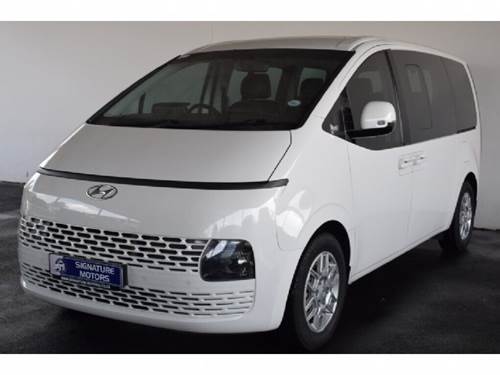 Hyundai Staria 2.2D Executive (9 Seater)