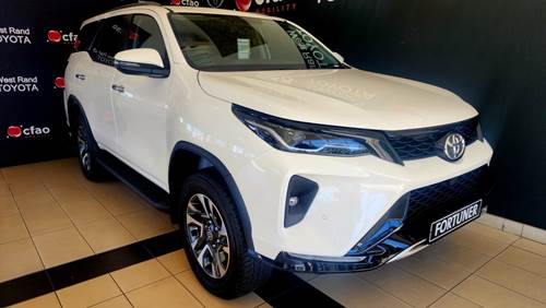 Toyota Fortuner VI 2.4GD-6 Auto 4x4