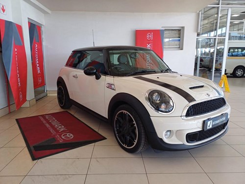 MINI Cooper S Mark IV (141 kW) (XS72)