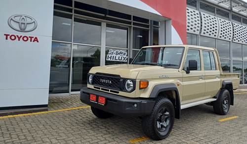 Toyota Land Cruiser 79 2.8 GD-6 Double Cab Auto