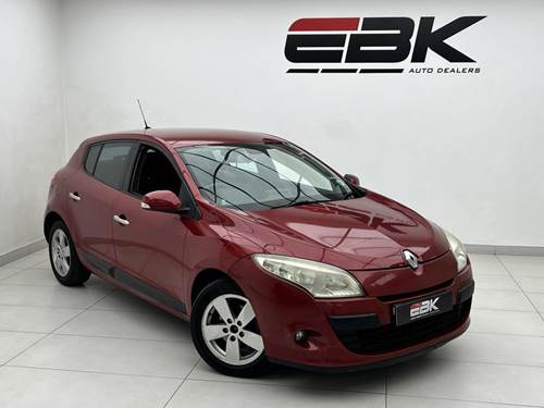 Renault Megane III 1.6 Dynamique 5 Door