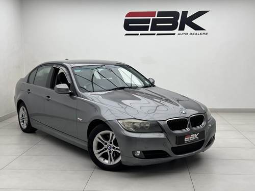 BMW 320i (E90) II