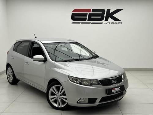 Kia Cerato 2.0 (115 kW) SX DOHC CVVT Hatch