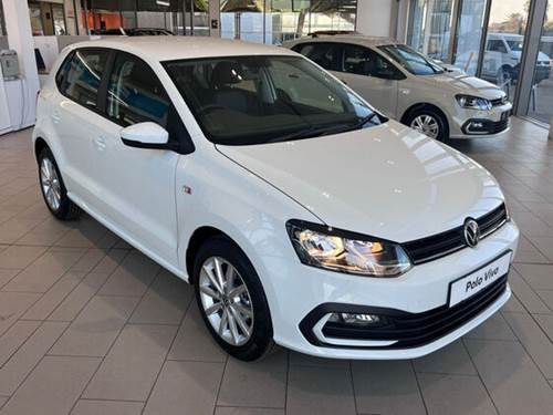 Volkswagen (VW) Polo Vivo 1.6 Hatch Style