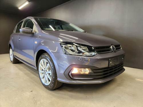 Volkswagen (VW) Polo Vivo 1.6 Hatch Style